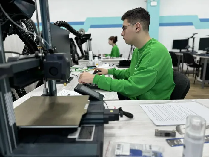 0N6f-zLeL0V-hFQBBuoggXy_zcbyQiMChgIL-ZC9j5lhCd3u-5UUD8AwSnyPM_rGx2mh1ZFKif0Ss4khvwFYO9Qh