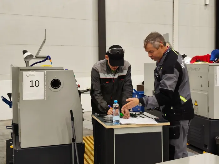 photo_2025-12-01_15-05-27