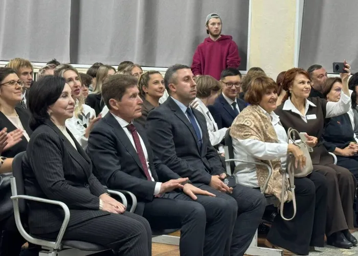 photo_2025-12-05_22-22-23