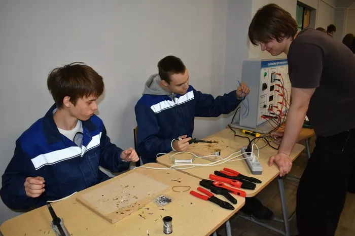 GgKNBsrv1c4OvsDK-koDnV6uh3re8f6zZJJnIbmrFMYrpfgt7QNkL93w_GuDCQrENrm2-ZV0JbRX5KvuHYlhiQxT