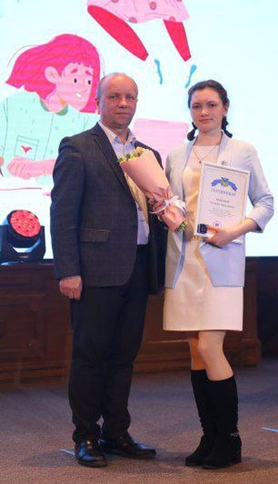 Торжественное вручение стипендий Губернатора Приморского края студентам2